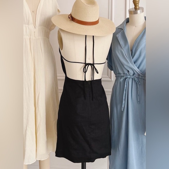 Little Black Dress - Picture 1 of 3